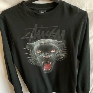 Men’s lightweight black pullover